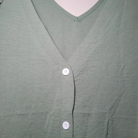 Swimsuit Cover-up CUPSHE Sage Green Button Front Cap Sleeves Size Med NWT - Picture 2 of 10